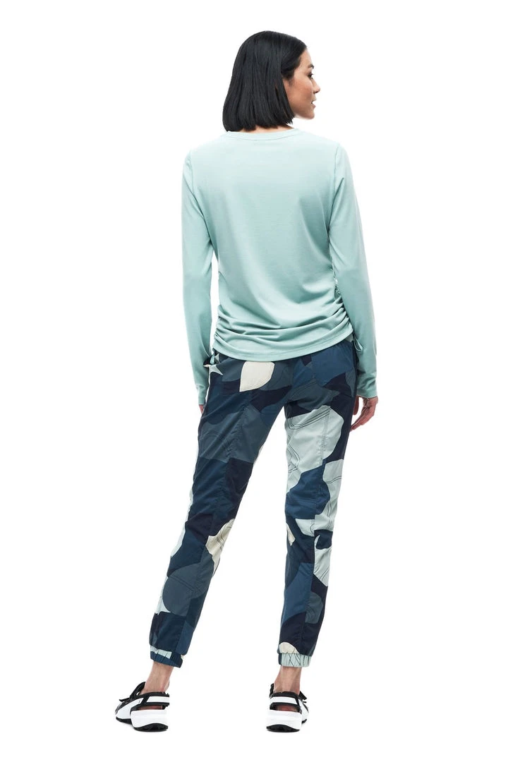 Brand new ๐งจ Indyeva ๐ฉ Women's Milgin II ๐ Shirt Apparel ๐ 2 Indyeva Women's Milgin II Shirt Apparel