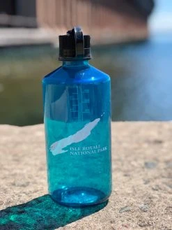 Down Wind Sports Nalgene Isle Royale 32oz Narrow Mouth Trout Green Water Bottles & Drinkware